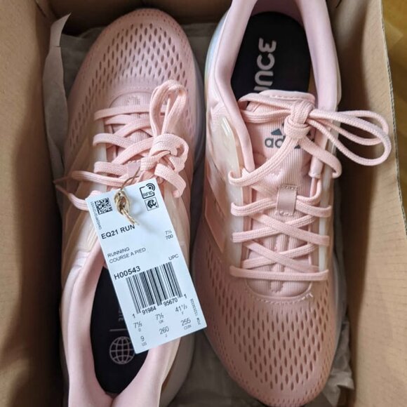 New adidas Ladies' runners EQ21 - Picture 6 of 6